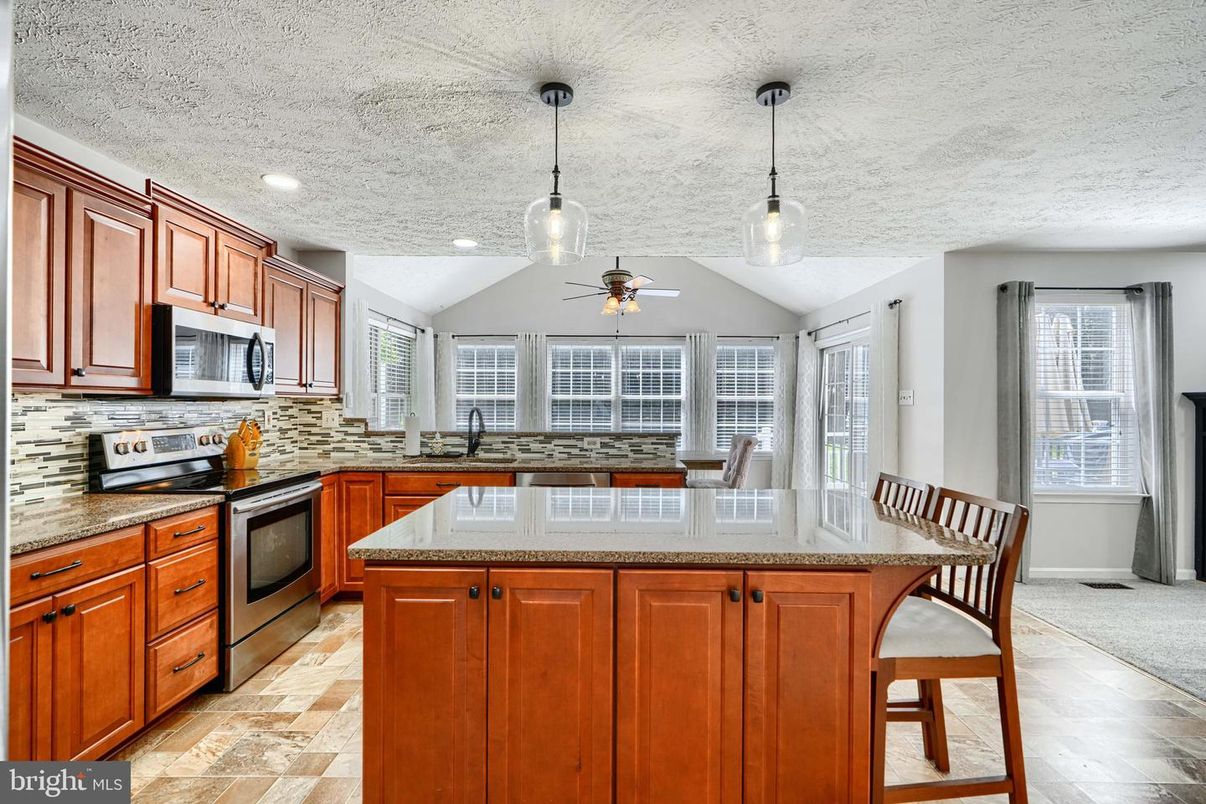 Dining room, Interior, Kitchen, Pendant Lights, Recessed Lighting