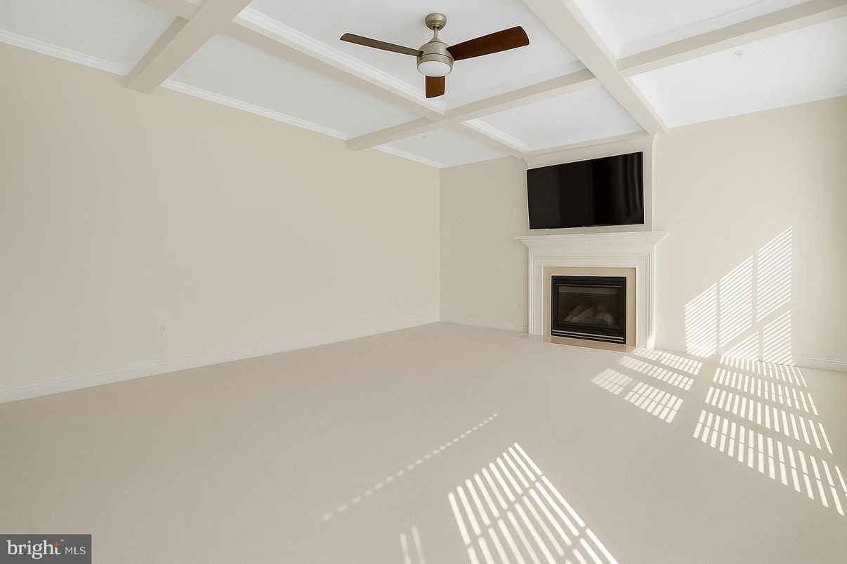 Empty room, Fireplace, Interior