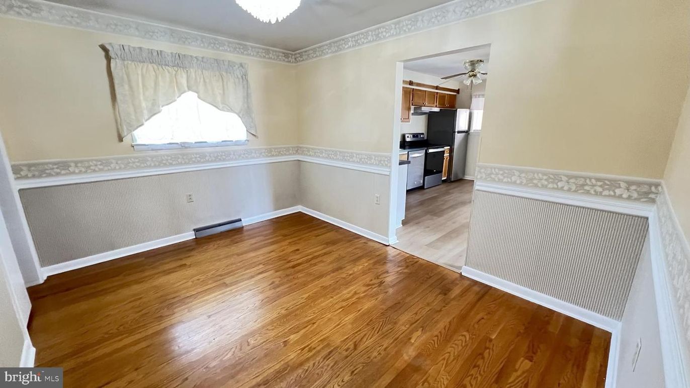 Empty room, Interior, Kitchen, Wood Texture Flooring