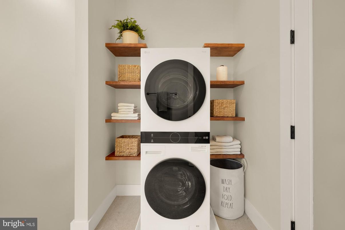 Interior, Utility Closets, Washer