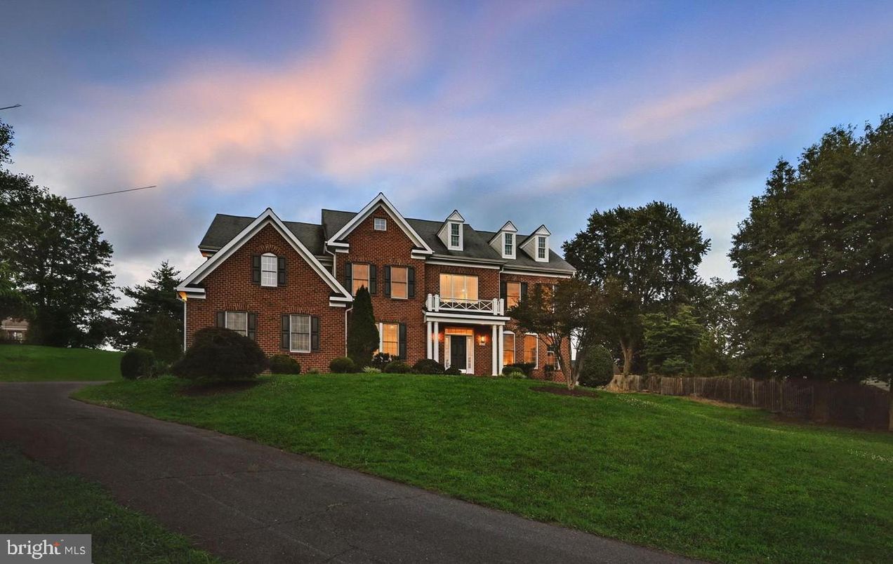 Backyard, Exterior, Facade, Brick Facade, Tudor Revival