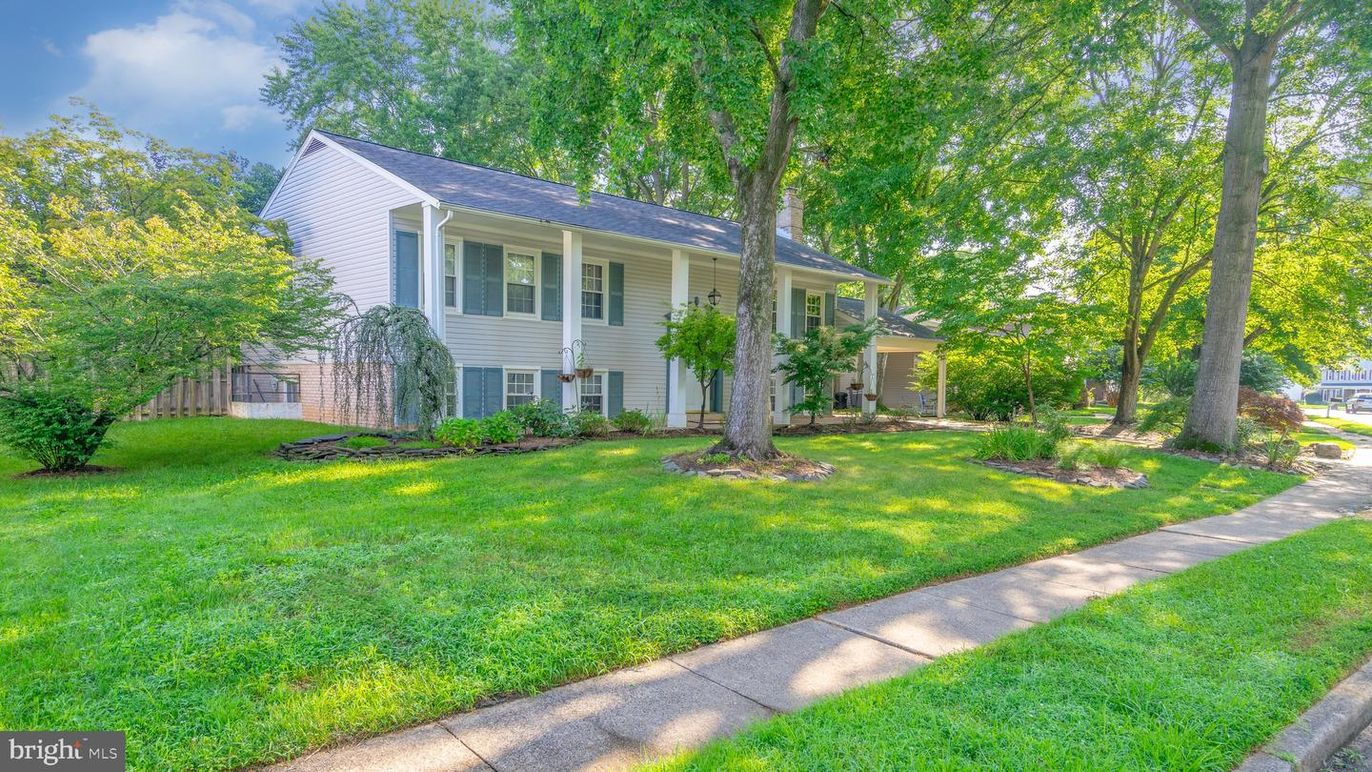 Backyard, Exterior, Facade, Georgian