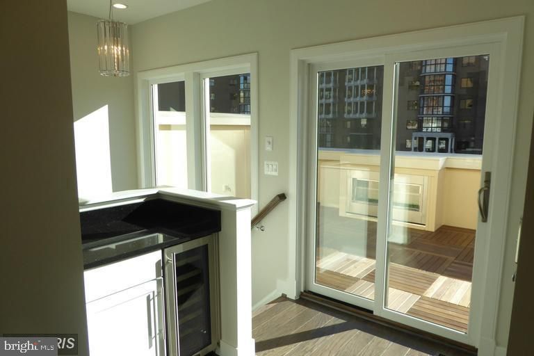 Interior, Pendant Lights, Recessed Lighting, Wood Texture Flooring