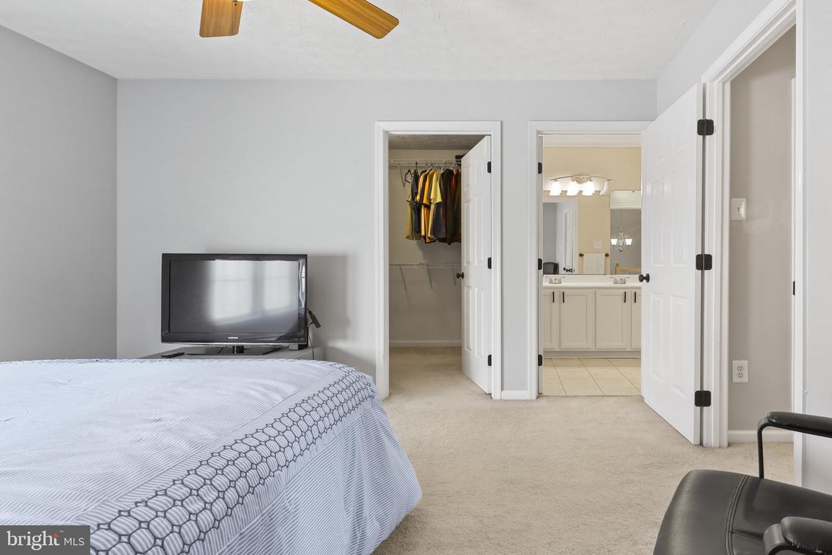 Bathroom, Bedroom, Interior
