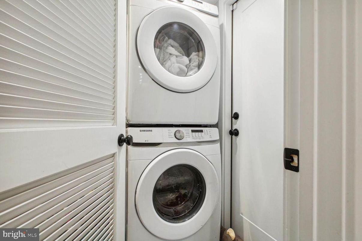 Interior, Utility Closets, Washer