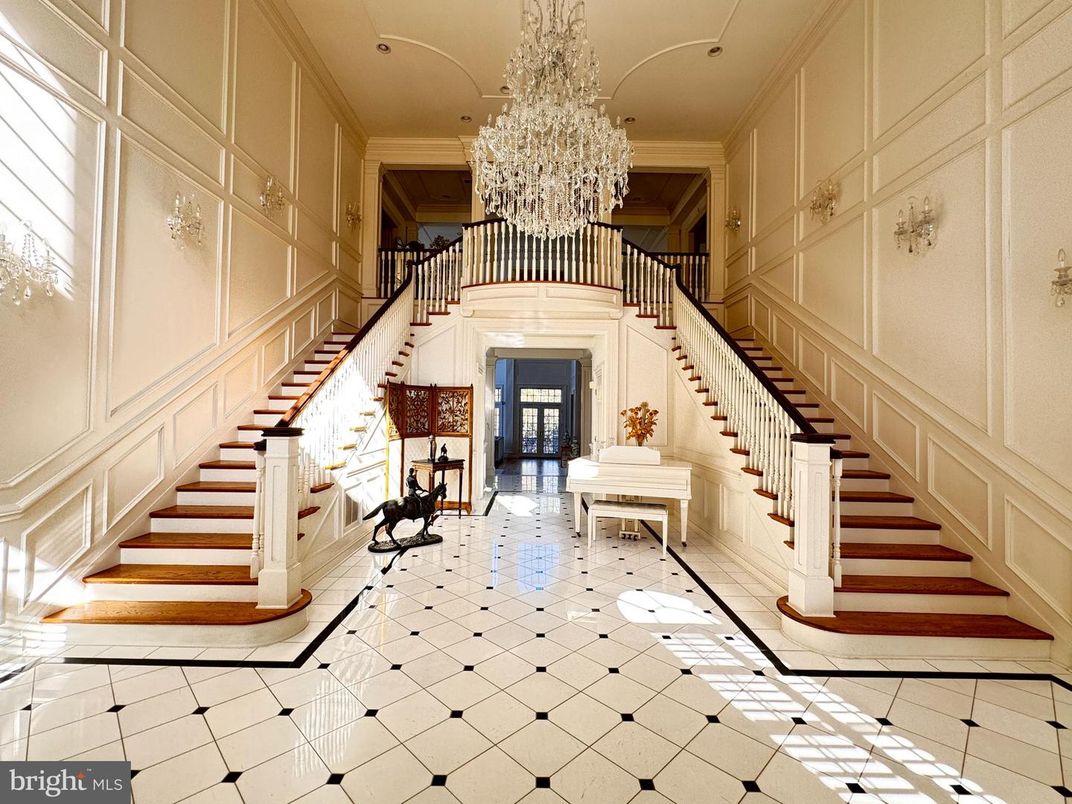 Chandelier, Interior, Recessed Lighting