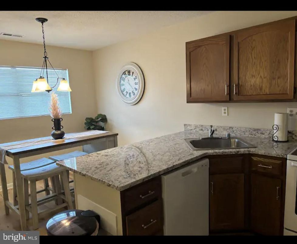 Interior, Kitchen, Pendant Lights