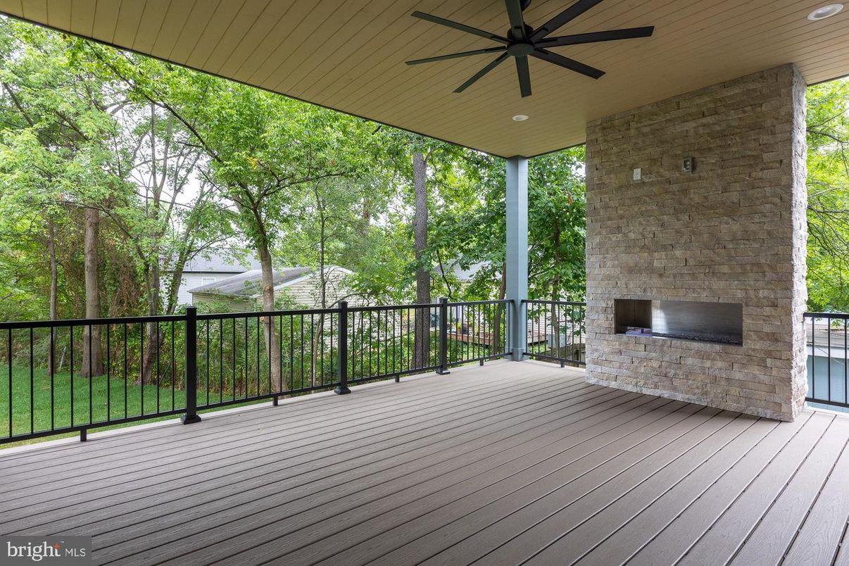 Exterior, Fireplace