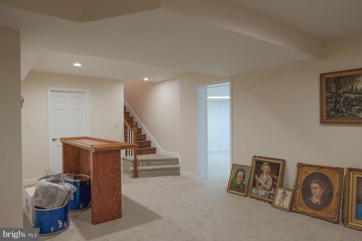 Interior, Recessed Lighting