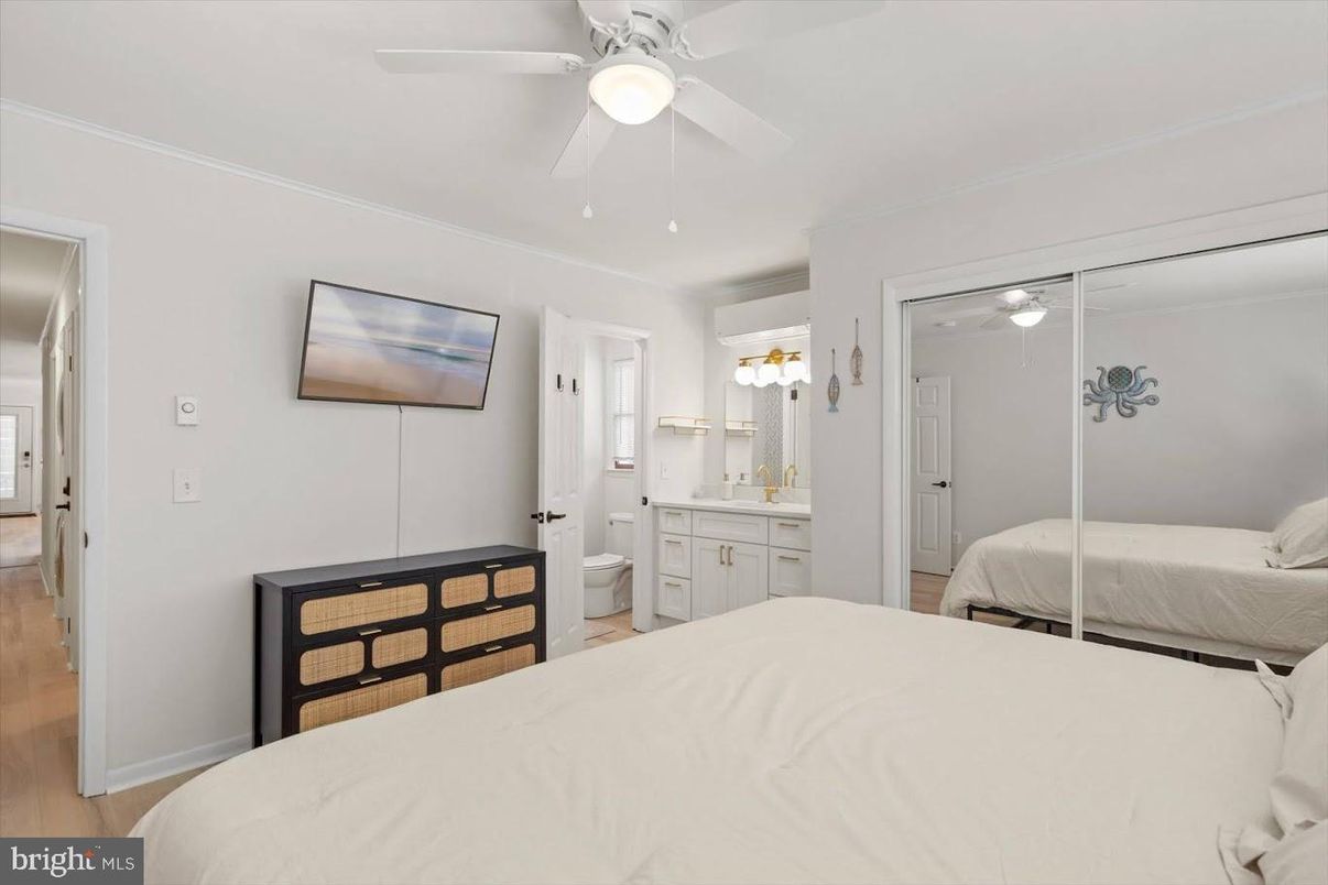 Bathroom, Bedroom, Interior, Wood Texture Flooring