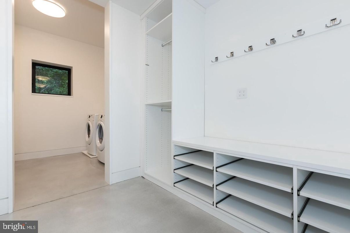 Interior, Recessed Lighting, Washer