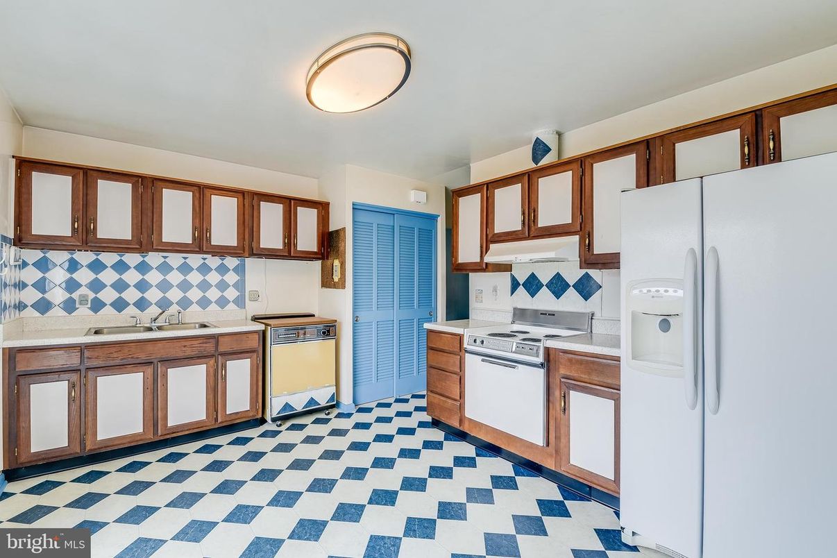 Interior, Kitchen