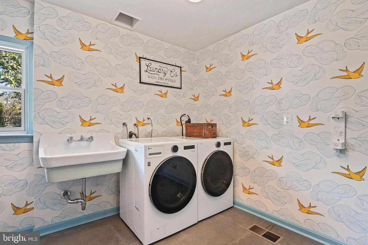 Interior, Recessed Lighting, Washer