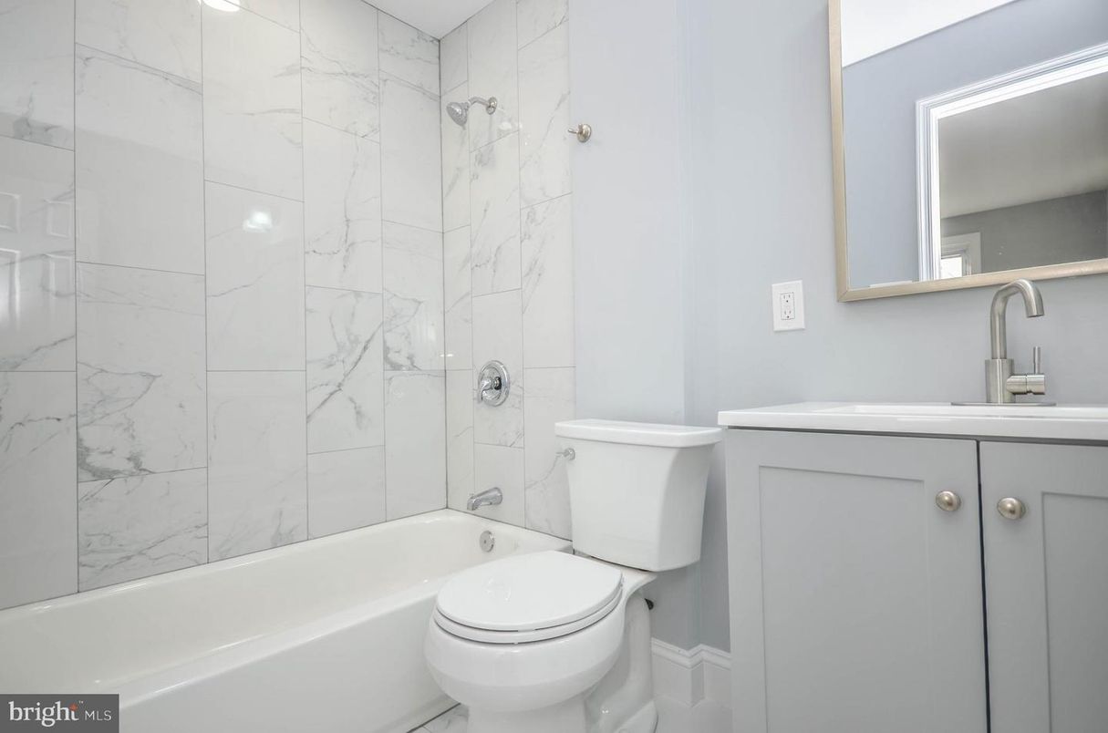 Bathroom, Interior, Marble Walls