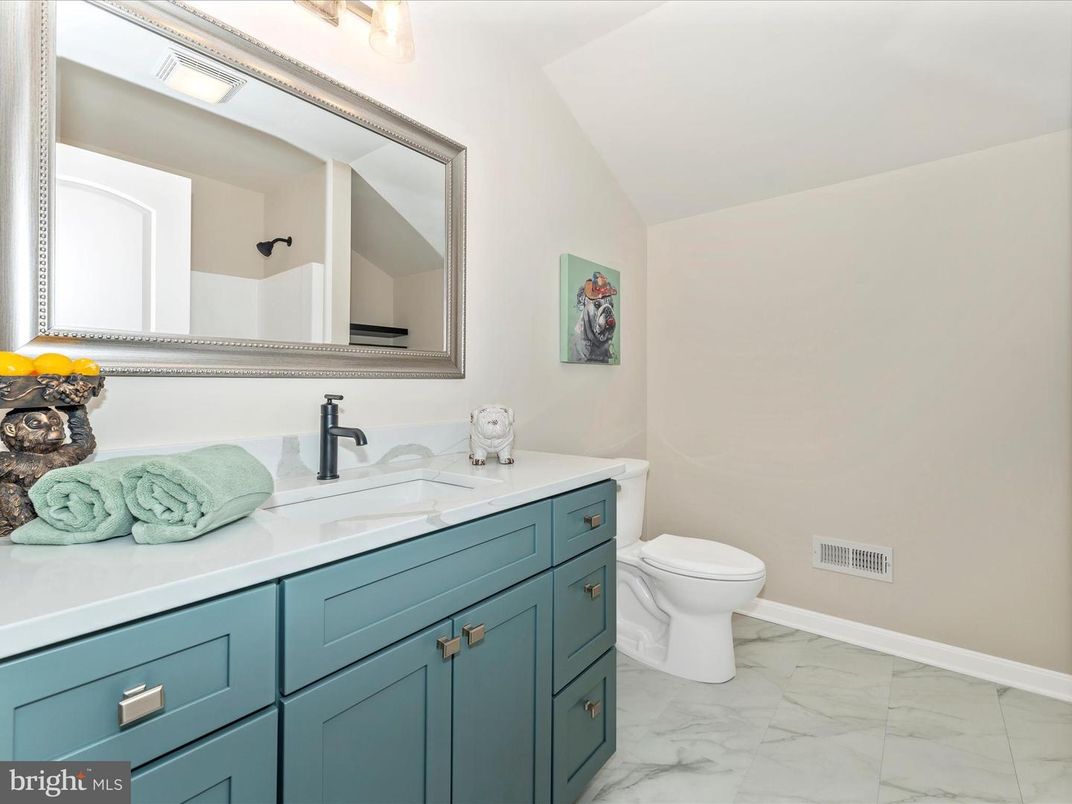Bathroom, Dual Sink Vanities, Interior, Marble