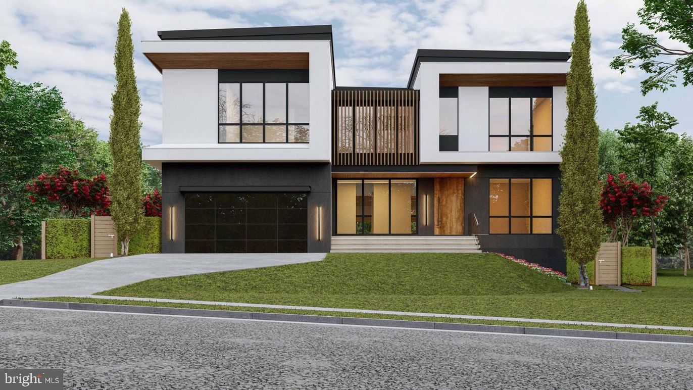 Attached, Backyard, Exterior, Facade, Modern