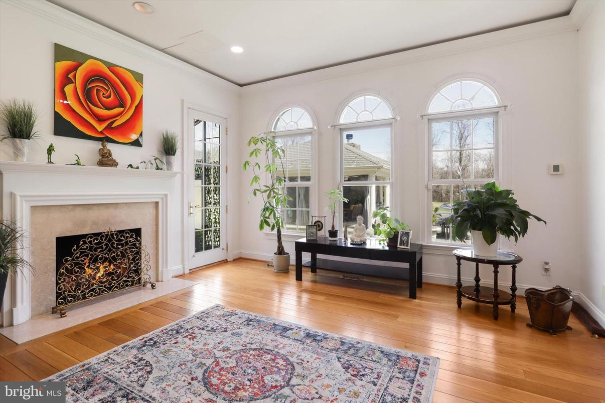 Fireplace, Interior, Recessed Lighting, Wood Texture Flooring