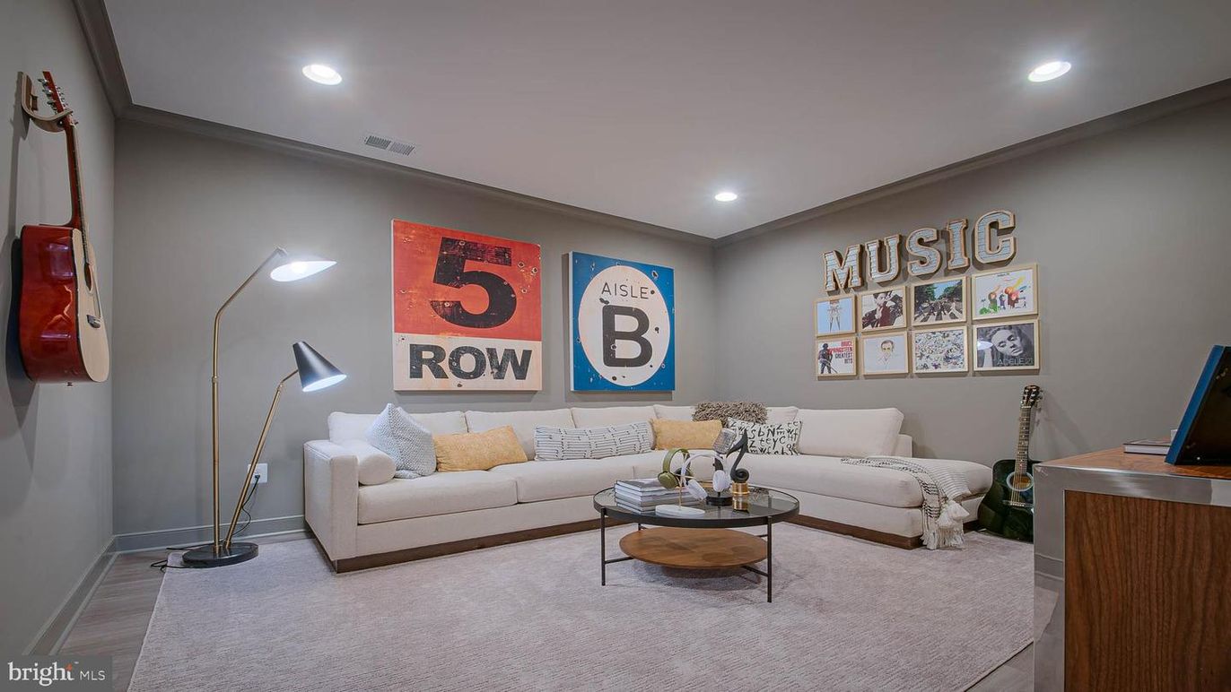 Interior, Living room, Recessed Lighting
