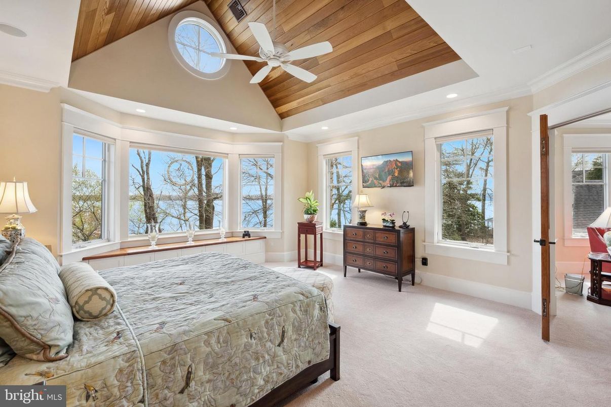 Bedroom, Interior, Recessed Lighting, Wooden Ceilings