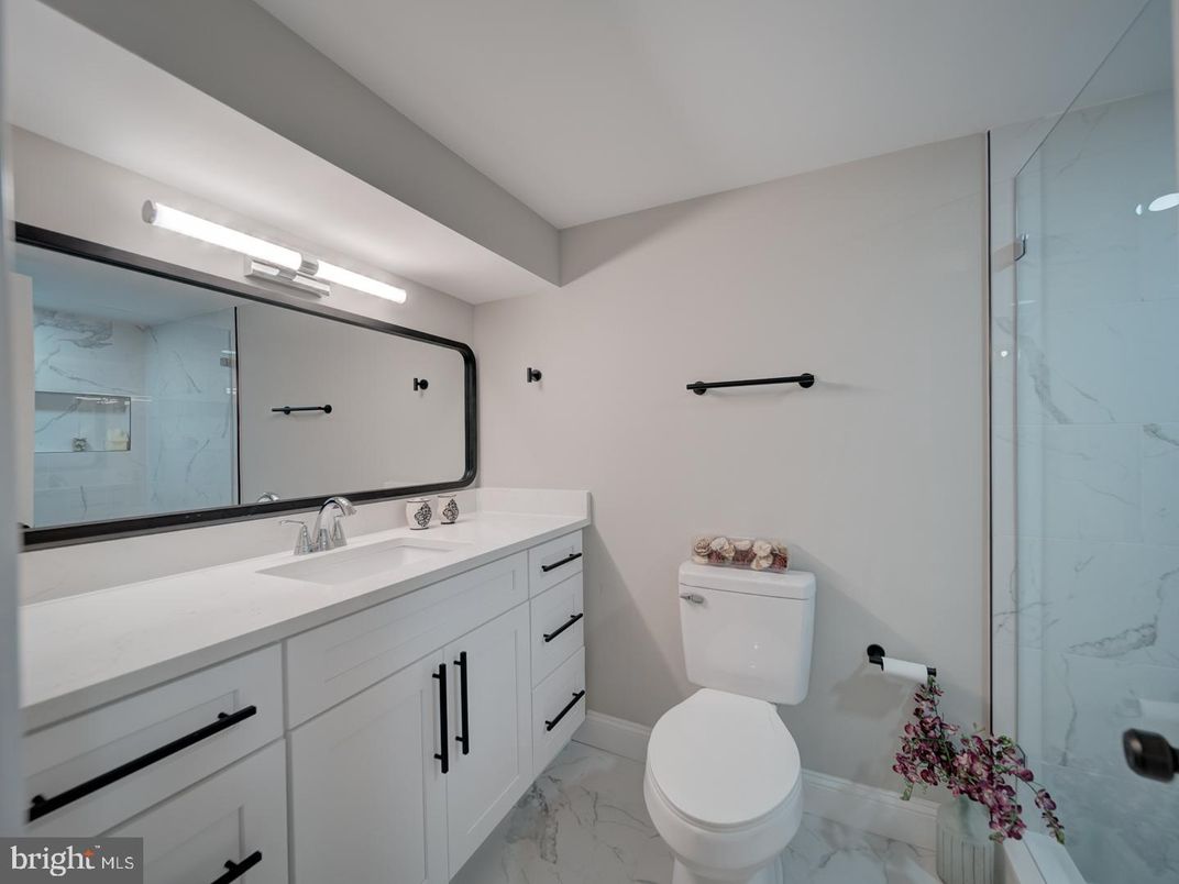 Bathroom, Dual Sink Vanities, Glass Shower, Interior, Marble, Marble Walls