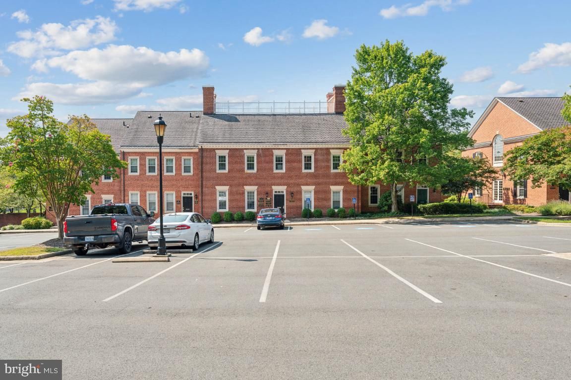 Exterior, Facade, Brick Facade, Condo Building