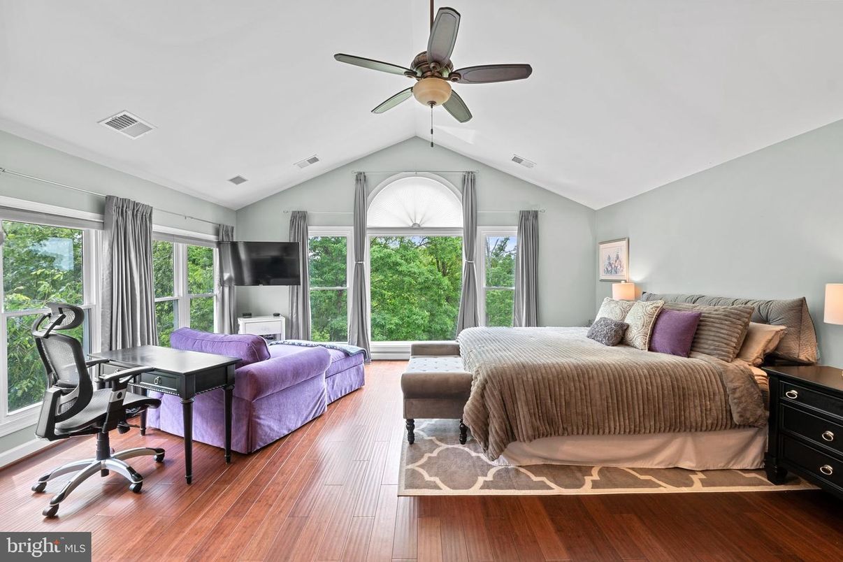 Bedroom, Home Office, Interior, Wood Texture Flooring