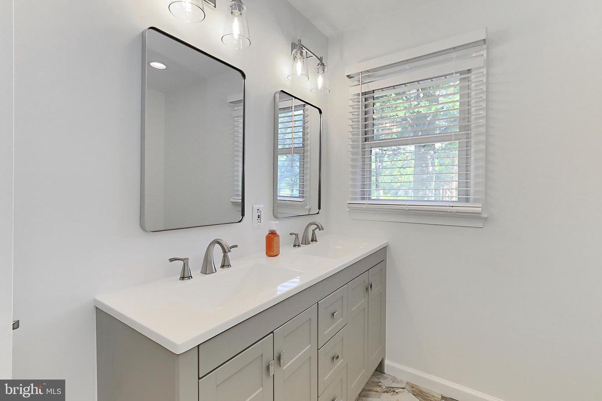 Bathroom, Dual Sink Vanities, Interior, Marble