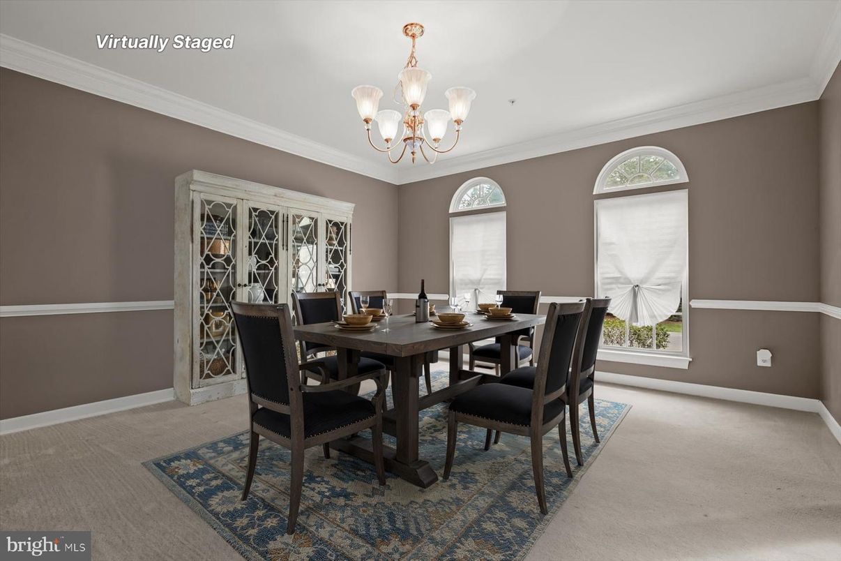 Chandelier, Dining room, Interior