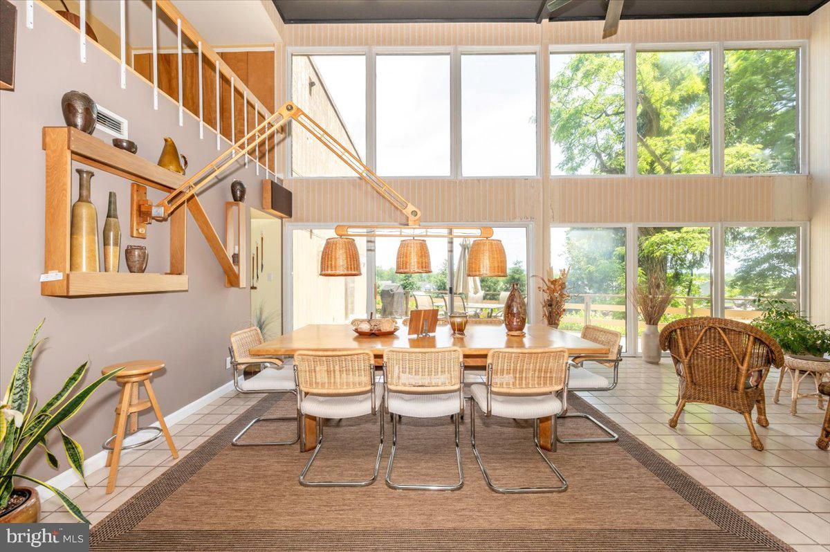 Dining room, Interior, Sun Room