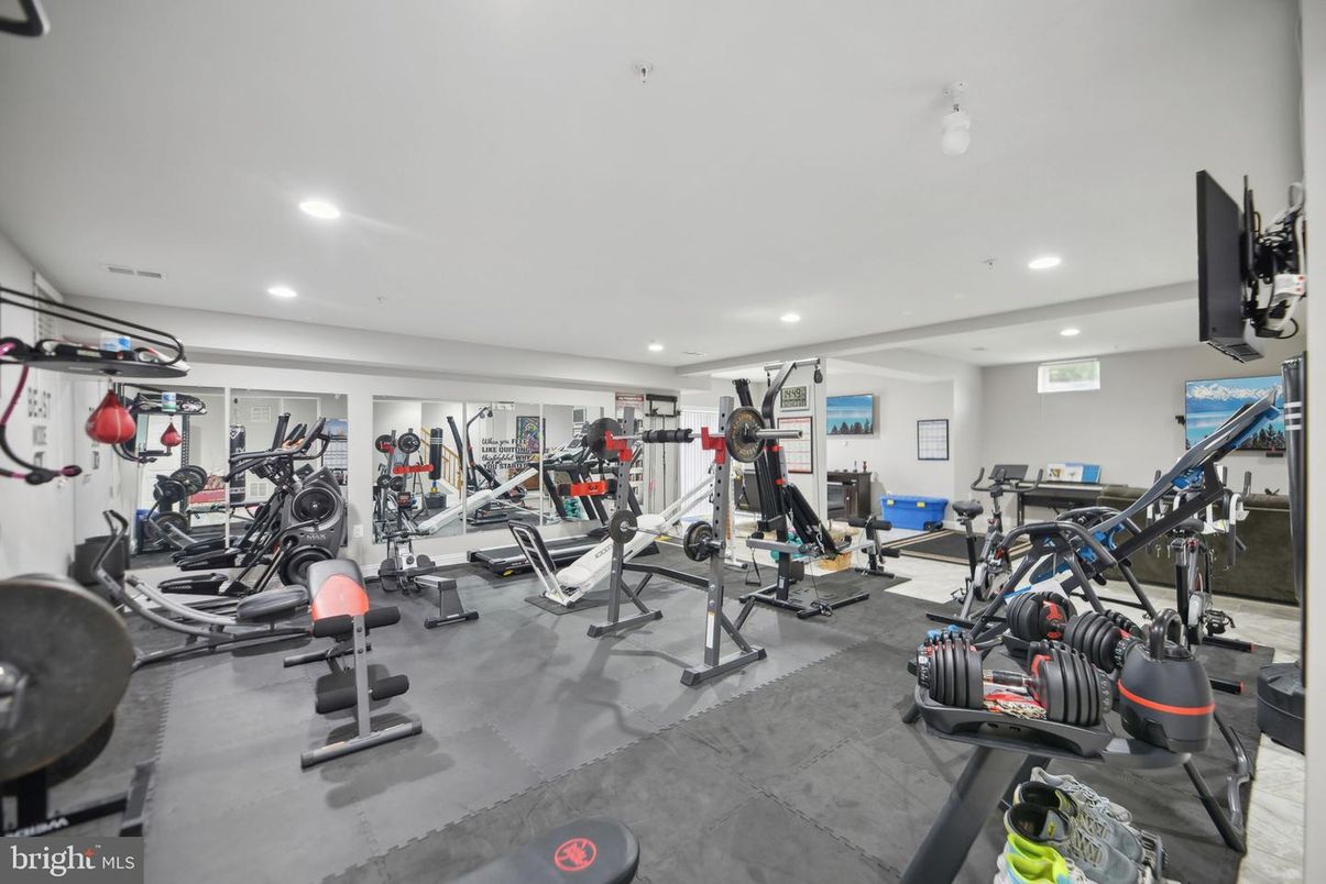 Fitness Equipment, Gym, Interior, Recessed Lighting