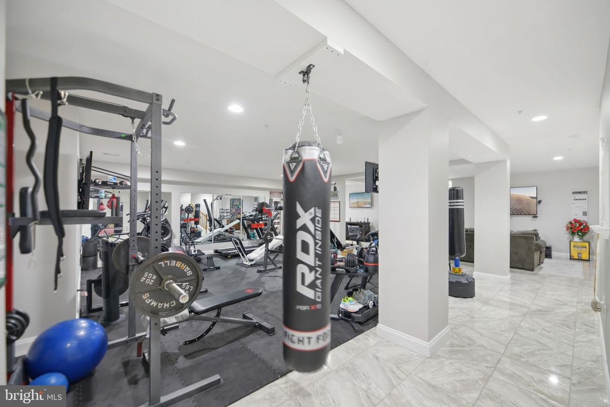 Fitness Equipment, Gym, Interior, Recessed Lighting