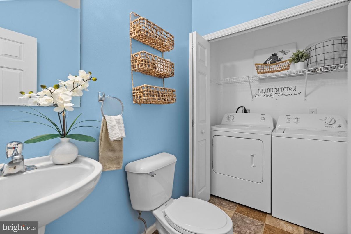 Bathroom, Interior, Utility Closets, Washer