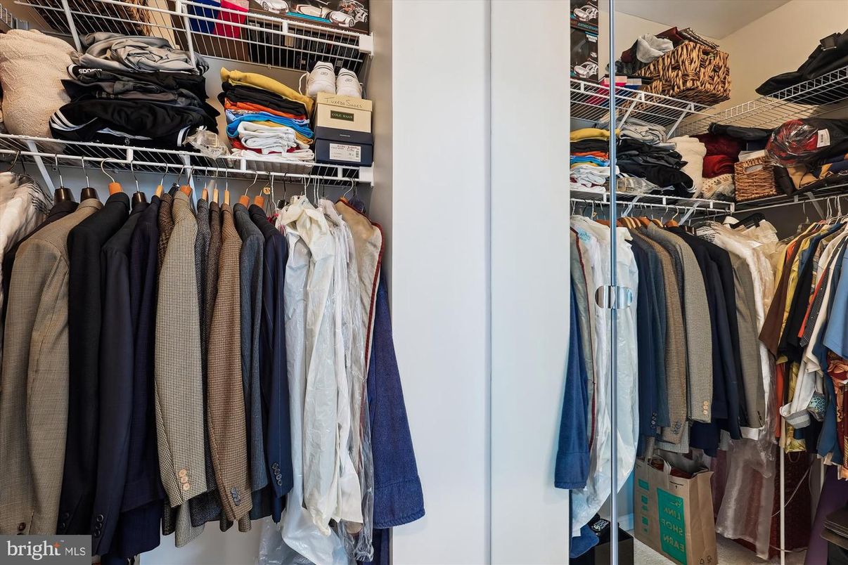 Interior, Walk-in Closets