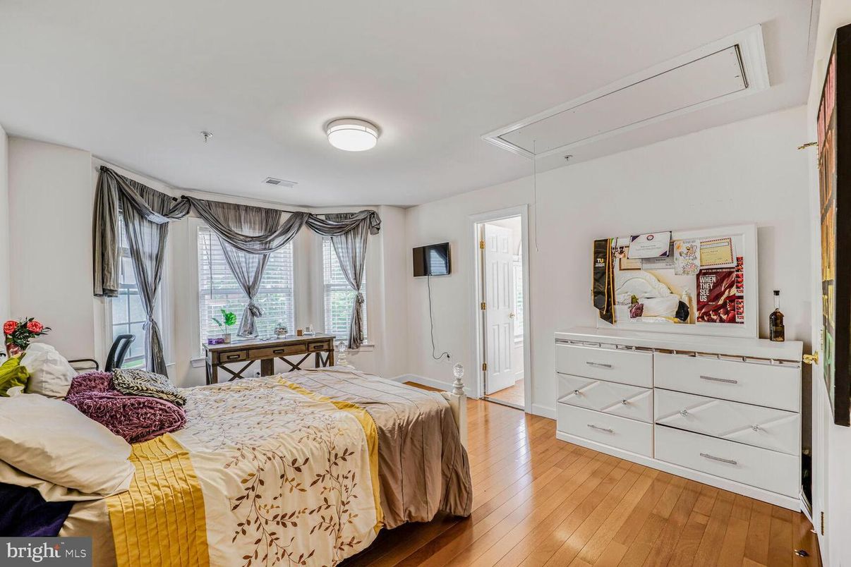 Bedroom, Interior, Wood Texture Flooring