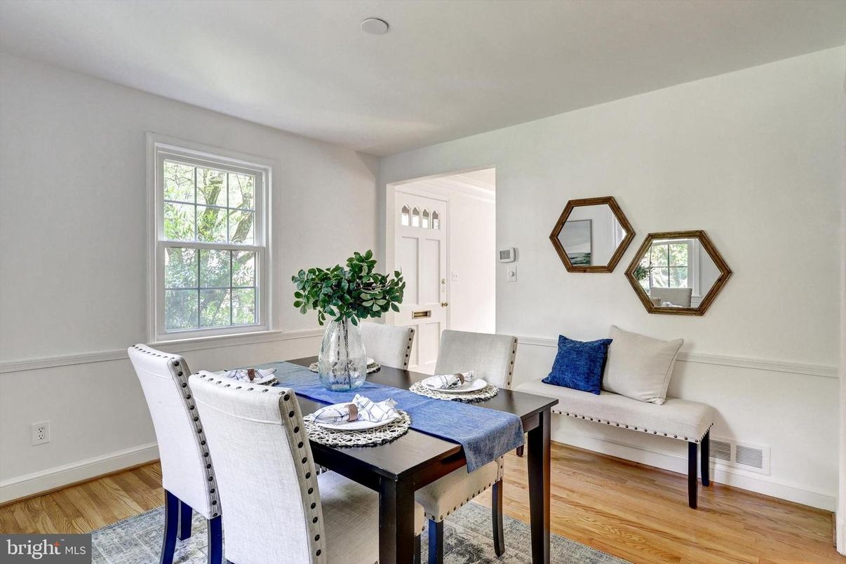 Dining room, Interior, Wood Texture Flooring