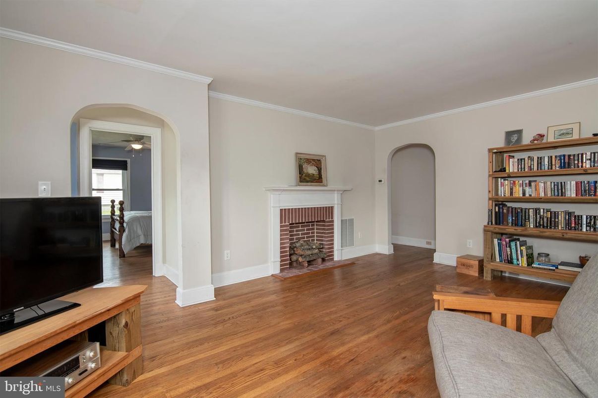 Fireplace, Interior, Wood Texture Flooring