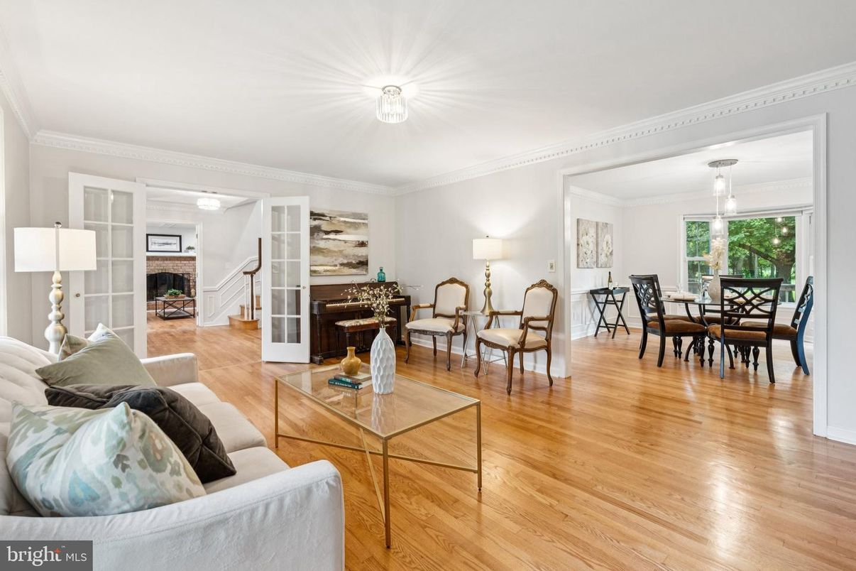 Dining room, Interior, Living room, Wood Texture Flooring
