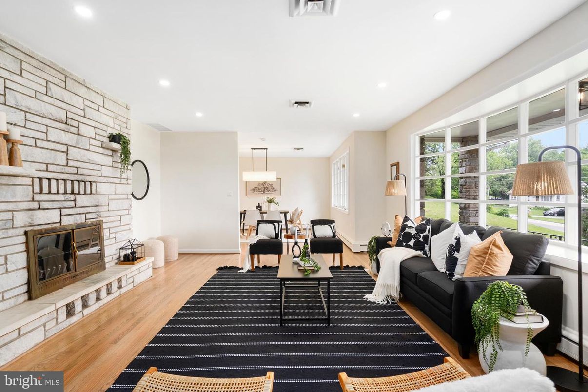 Dining room, Fireplace, Interior, Living room, Pendant Lights, Recessed Lighting, Stone Walls, Wood Texture Flooring