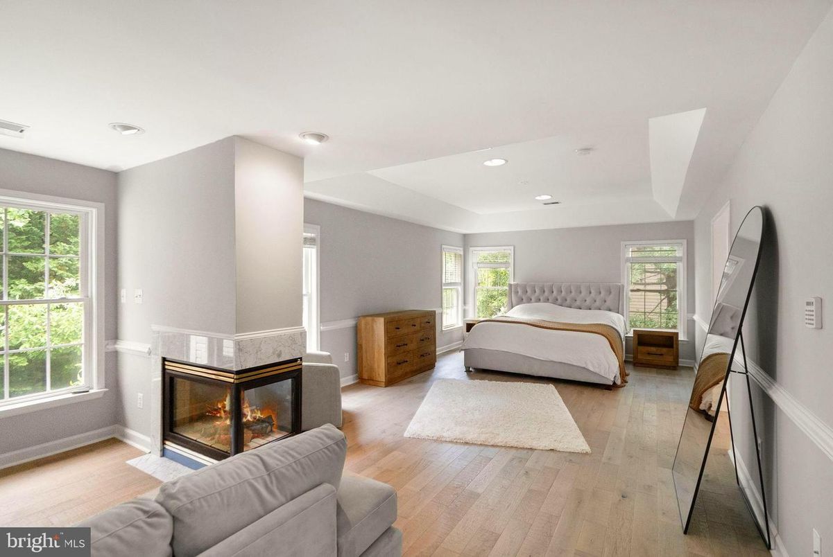 Bedroom, Fireplace, Interior, Recessed Lighting, Wood Texture Flooring