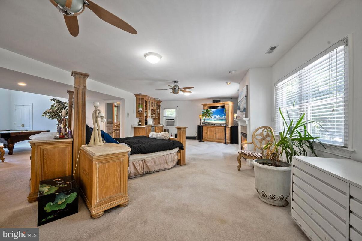 Bedroom, Interior, Recessed Lighting