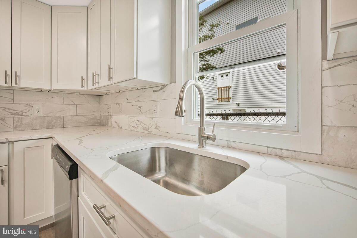 Interior, Kitchen, Marble Walls