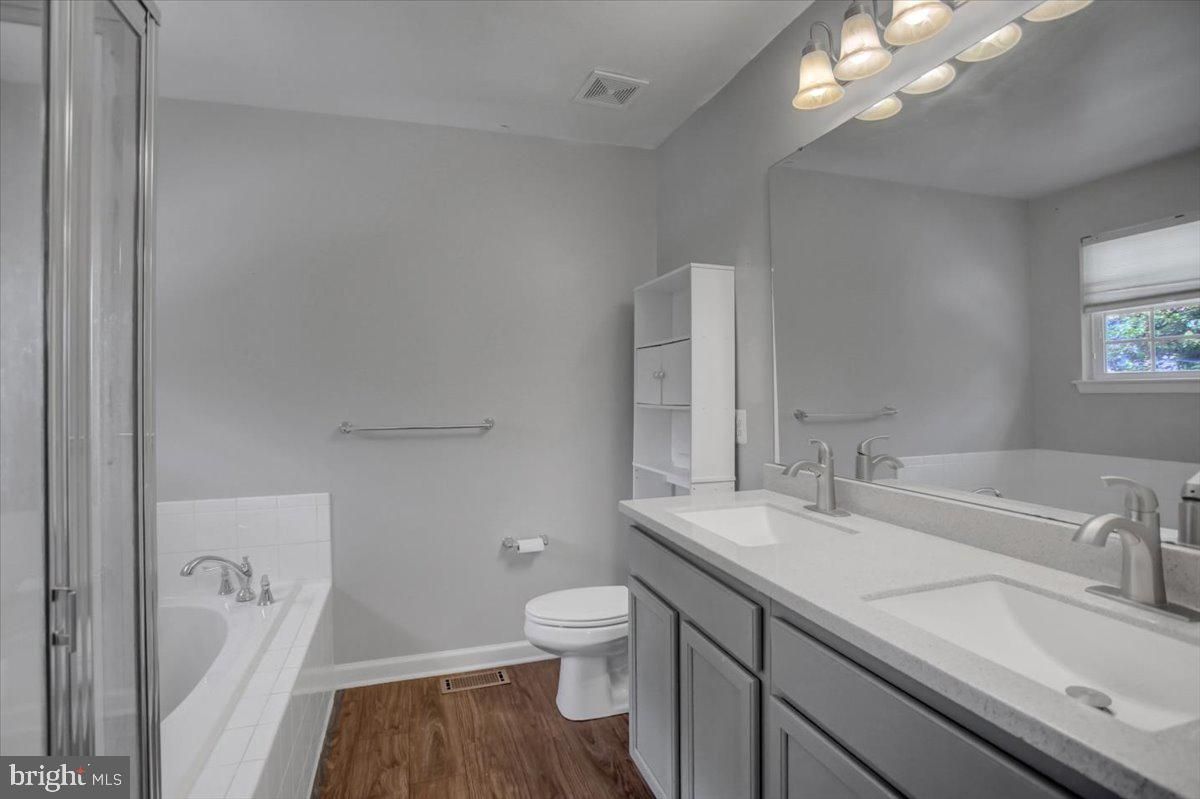 Bathroom, Dual Sink Vanities, Interior, Wood Texture Flooring