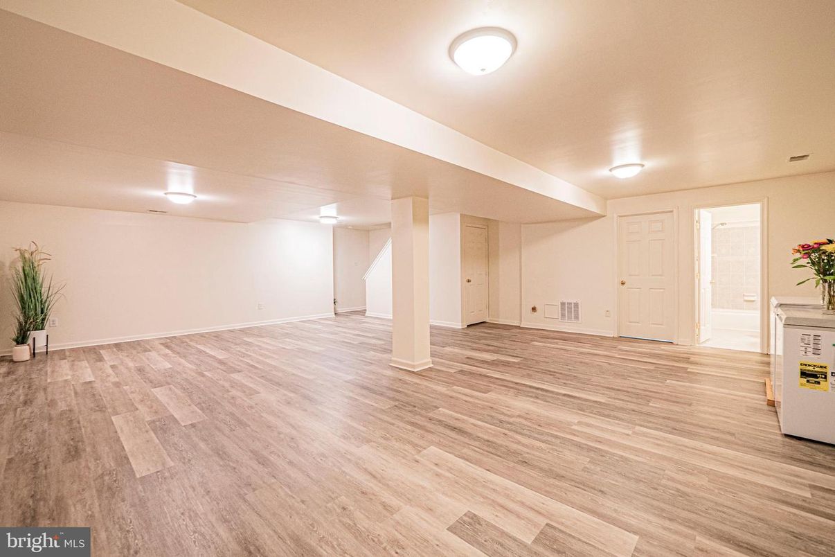 Empty room, Interior, Wood Texture Flooring