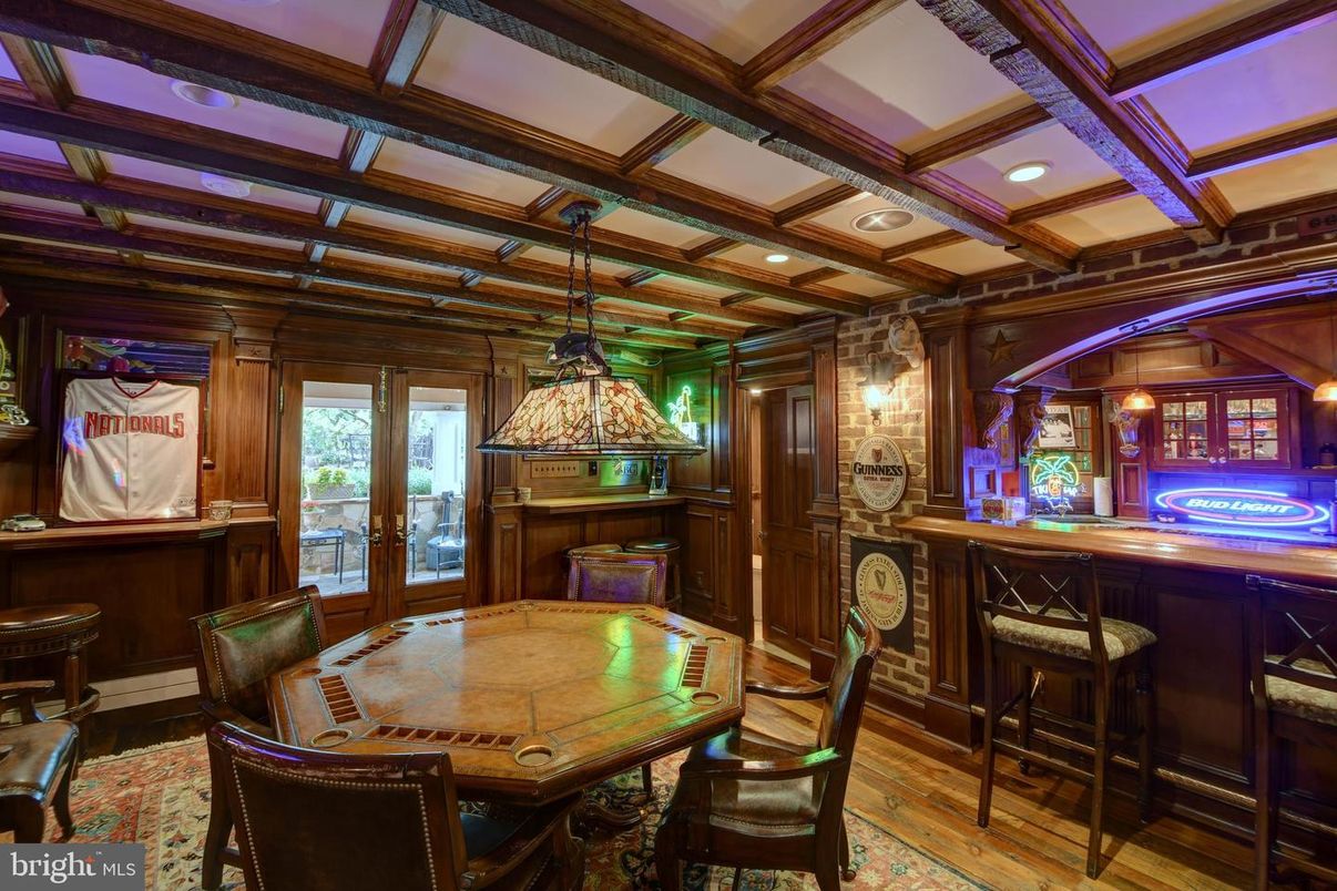 Dining room, Interior, Pendant Lights, Recessed Lighting, Wooden Beams, Wood Texture Flooring