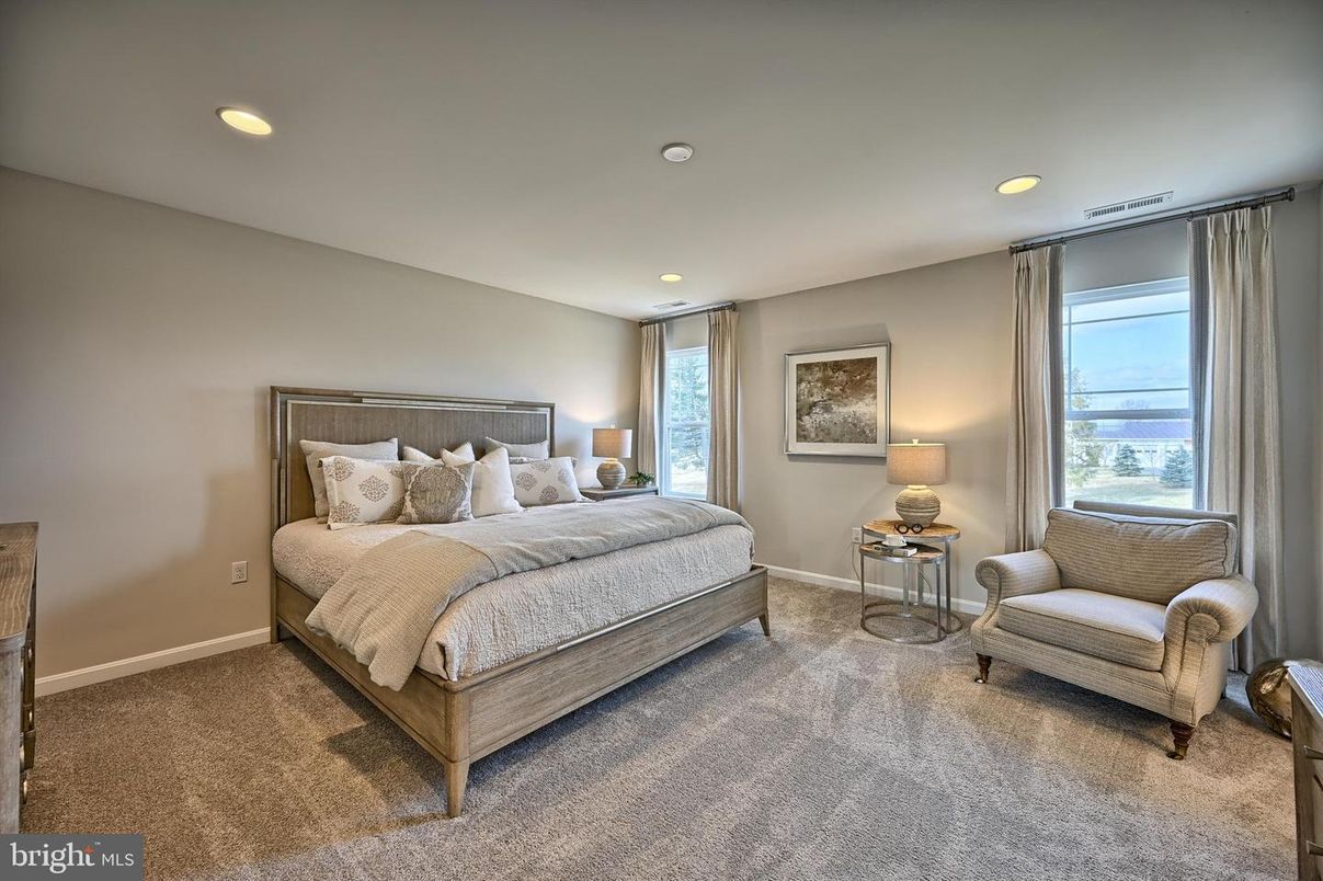 Bedroom, Interior, Recessed Lighting