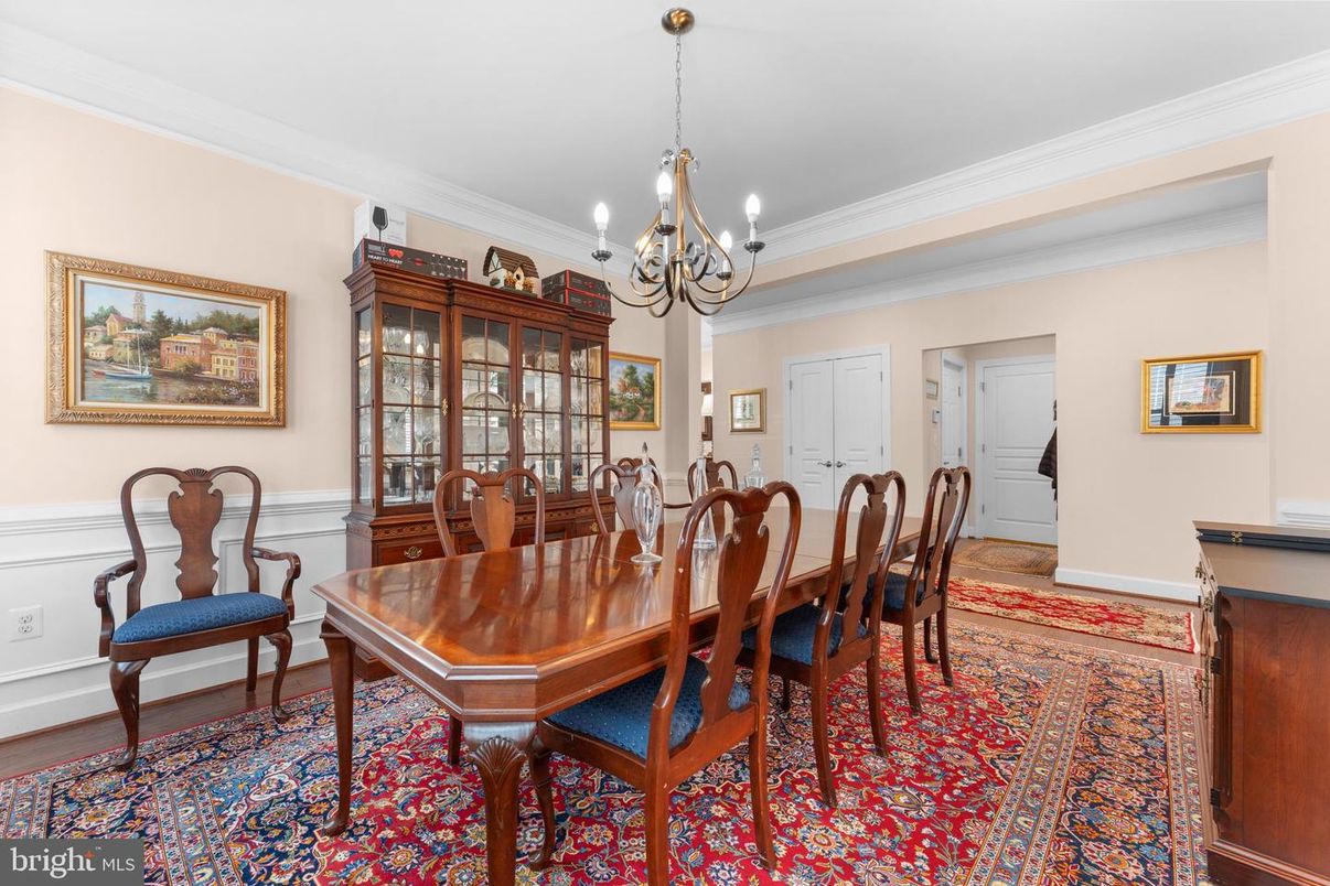 Chandelier, Dining room, Interior, Wood Texture Flooring