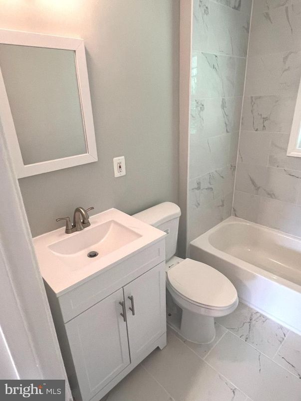 Bathroom, Interior, Marble, Marble Walls