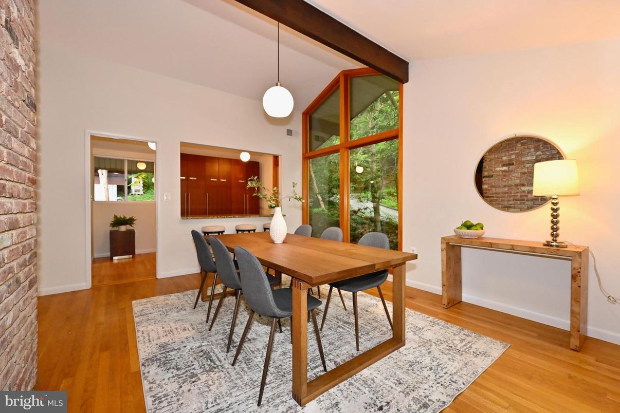 Dining room, Interior, Pendant Lights, Stone Walls, Wood Texture Flooring