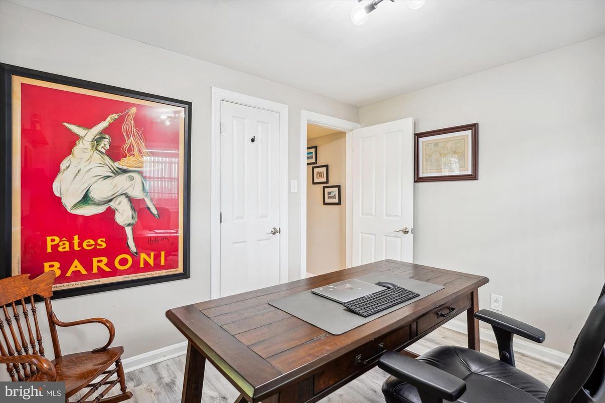 Home Office, Interior, Wood Texture Flooring