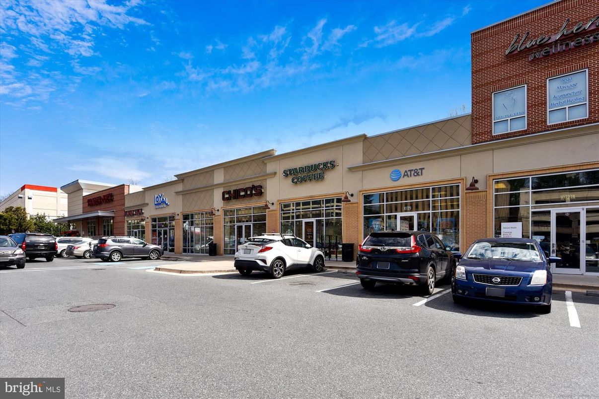 Exterior, Facade, Brick Facade, None